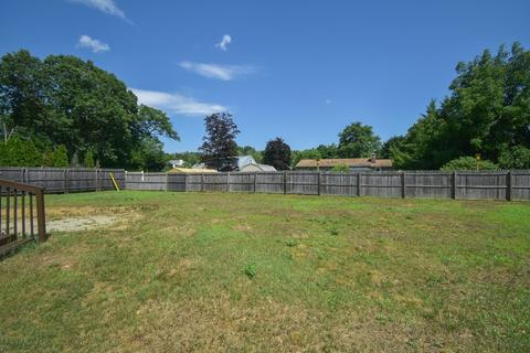 10 Pinebrook Dr, Easthampton, MA 01027 photo 31