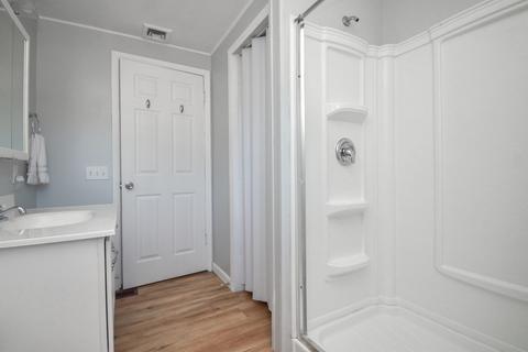 10 Pinebrook Dr, Easthampton, MA 01027 photo 14