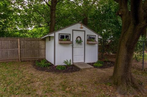 49 Acushnet Ave, Worcester, MA 01606 photo 23
