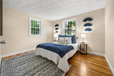 34 Cape Cod Ln, Hanover, MA 02339 photo 16