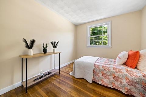 34 Cape Cod Ln, Hanover, MA 02339 photo 18