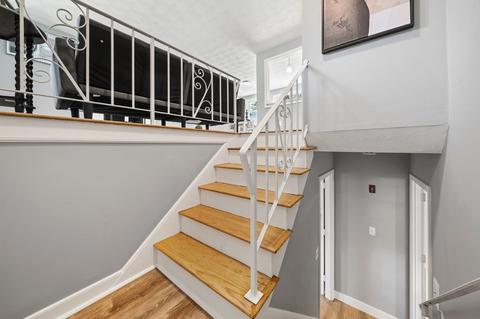 34 Cape Cod Ln, Hanover, MA 02339 photo 3