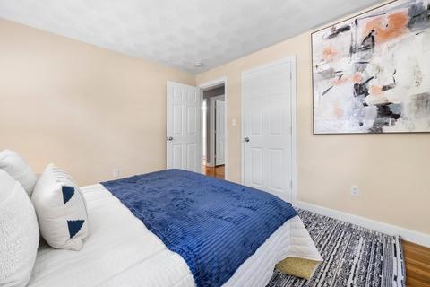 34 Cape Cod Ln, Hanover, MA 02339 photo 17