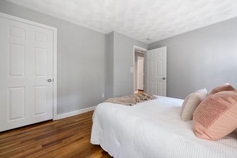 34 Cape Cod Ln, Hanover, MA 02339 photo 15