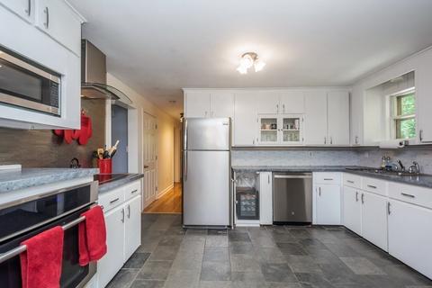 369 Central Tpke, Sutton, MA 01590 photo 6