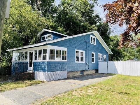 23 Harvey St, Springfield, MA 01119 photo 3