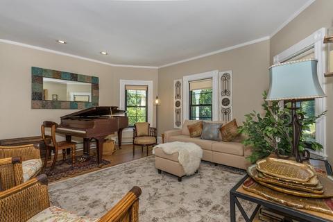 61 Leonard St, Canton, MA 02021 photo 7