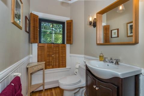 61 Leonard St, Canton, MA 02021 photo 15