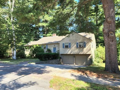 19 Boswell Rd, Reading, MA 01867 photo 2