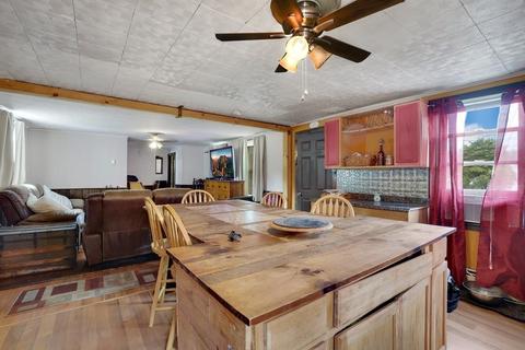 307 Middle Rd, Acushnet, MA 02743 photo 4