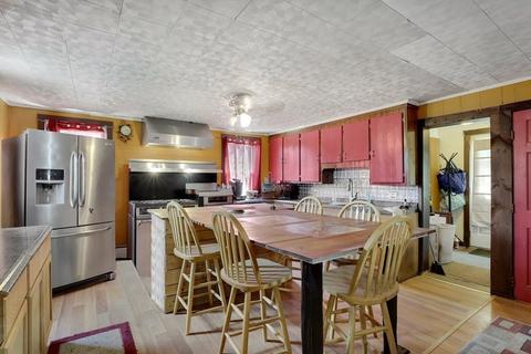 307 Middle Rd, Acushnet, MA 02743 photo 2