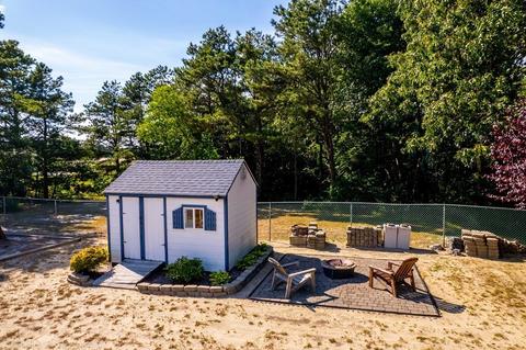 104 Charge Pond Rd, Wareham, MA 02571 photo 4