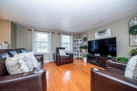 104 Charge Pond Rd, Wareham, MA 02571 photo 6