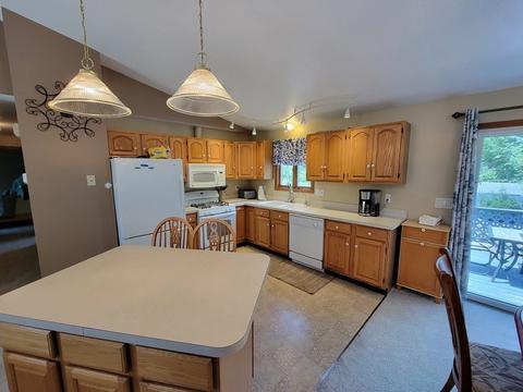 9 Michael Ln, Dudley, MA 01571 photo 9