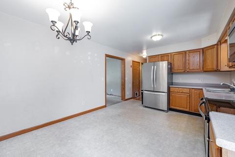2 Ridge Rd, Erving, MA 01344 photo 7