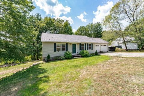 2 Ridge Rd, Erving, MA 01344 photo 3