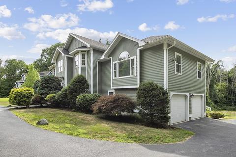 323 River Rd, Andover, MA 01810 photo 2