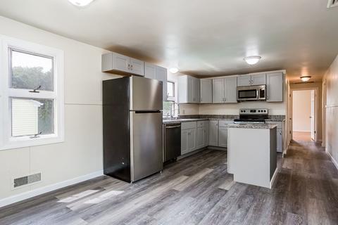 8 Bonneta Cir, Chicopee, MA 01020 photo 6