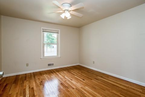 8 Bonneta Cir, Chicopee, MA 01020 photo 10
