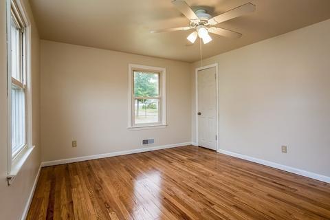 8 Bonneta Cir, Chicopee, MA 01020 photo 14
