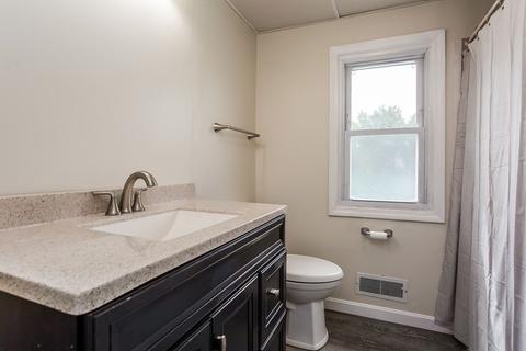 8 Bonneta Cir, Chicopee, MA 01020 photo 17