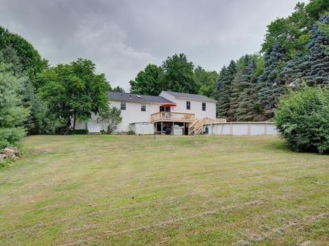 4 Colonial Rd, Douglas, MA 01516 photo 34