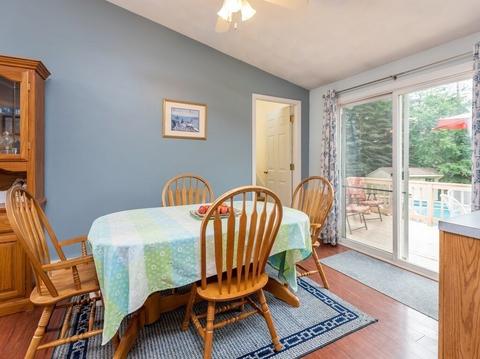 4 Colonial Rd, Douglas, MA 01516 photo 9