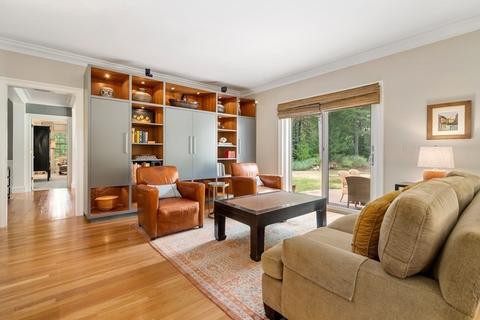 126 Dedham St, Dover, MA 02030 photo 7