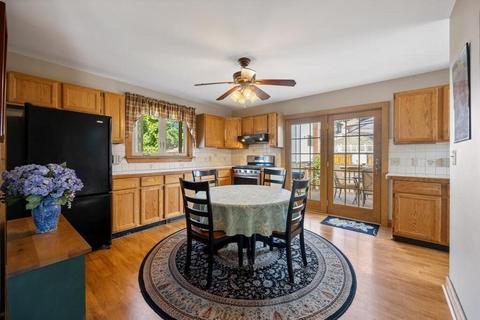 134 Prospect St, Gloucester, MA 01930 photo 6