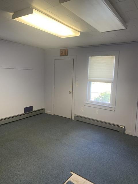 362 Front St, Chicopee, MA 01013 photo 8