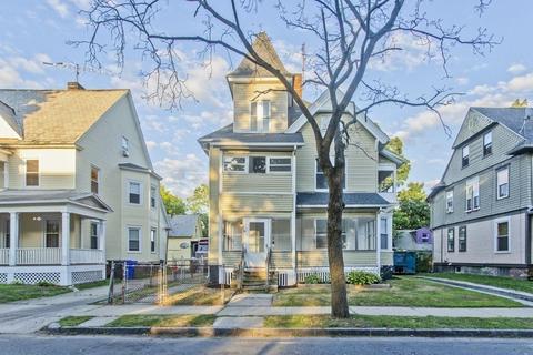 19 Yale St, Springfield, MA 01109 photo 4