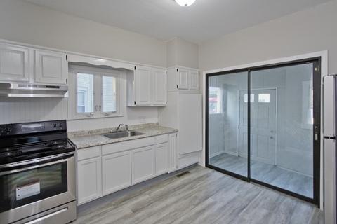 19 Yale St, Springfield, MA 01109 photo 12