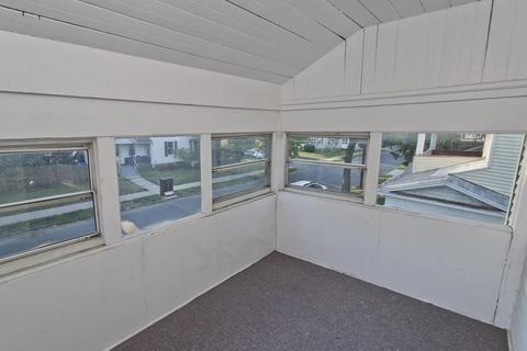 19 Yale St, Springfield, MA 01109 photo 32