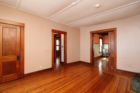 145 Dickinson St, Springfield, MA 01108 photo 5