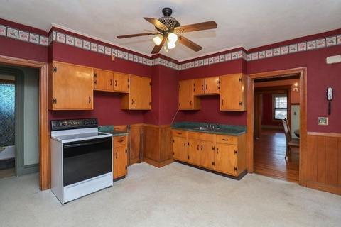 145 Dickinson St, Springfield, MA 01108 photo 12