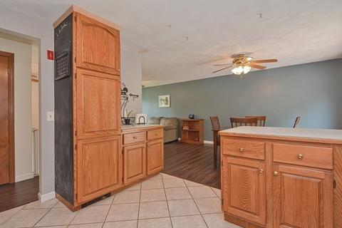 28 3rd St, Webster, MA 01570 photo 11