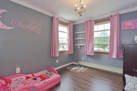 28 3rd St, Webster, MA 01570 photo 15