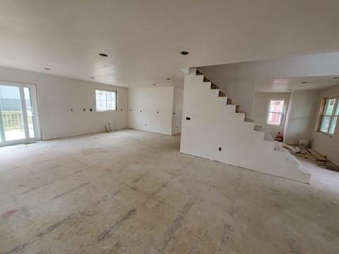 369 Detroit St, Fall River, MA 02721 photo 6