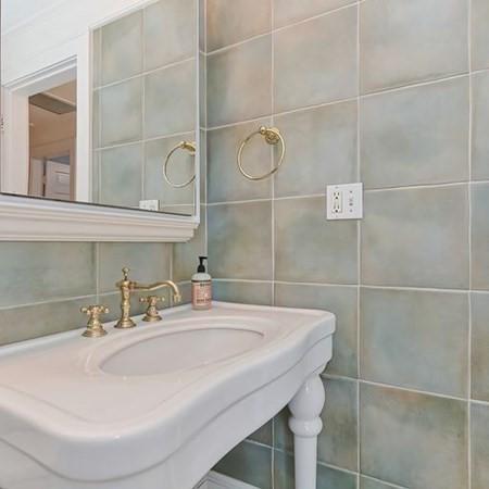 35 Laurel Dr, Needham, MA 02492 photo 30