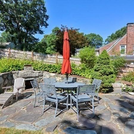 35 Laurel Dr, Needham, MA 02492 photo 7
