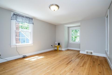 15 Lucerne Rd, Springfield, MA 01119 photo 15