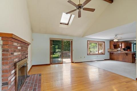 4 Michael Ln, Sterling, MA 01564 photo 8