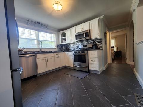 164 Marchand St, Fall River, MA 02723 photo 14