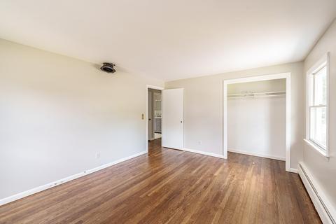 75 Oak Rd, Longmeadow, MA 01106 photo 21