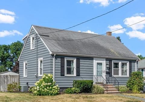 67 Lawrence St, Danvers, MA 01923 photo 1
