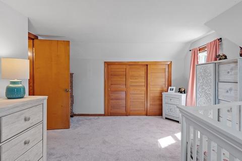 67 Lawrence St, Danvers, MA 01923 photo 16