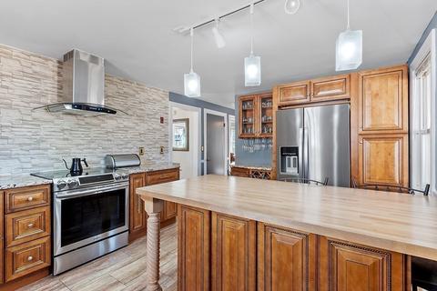 67 Lawrence St, Danvers, MA 01923 photo 7