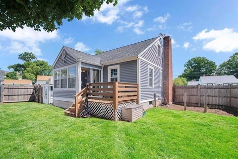 106 Gillette Cir, Springfield, MA 01118 photo 21
