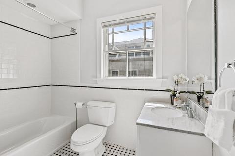 76 Sewall Ave #B, Brookline, MA 02446 photo 9