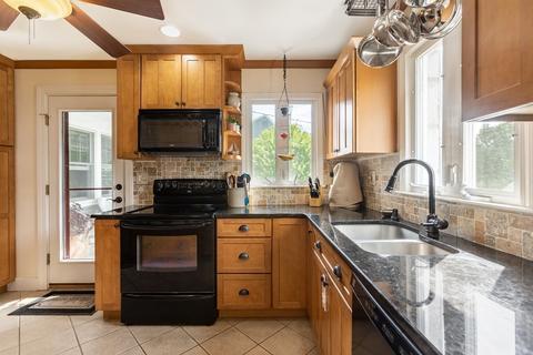 2 Riverview Ave, Maynard, MA 01754 photo 12